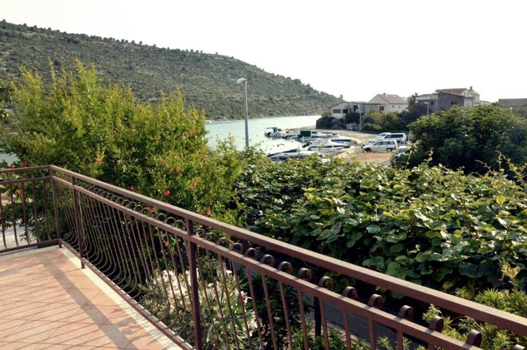 Holiday House Maja Podglavica Exterior photo
